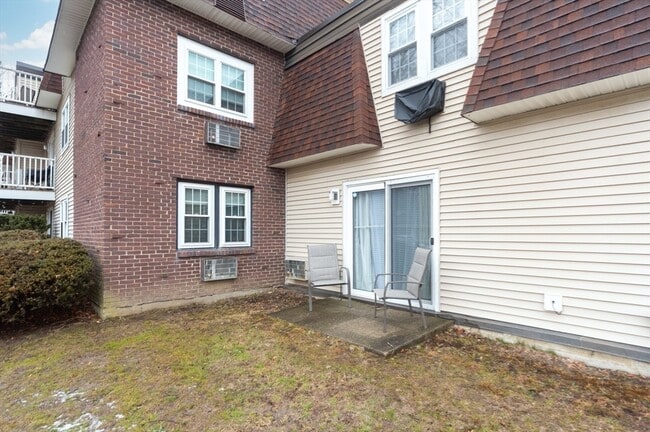 Photo - 180 Main St Unidad 6109