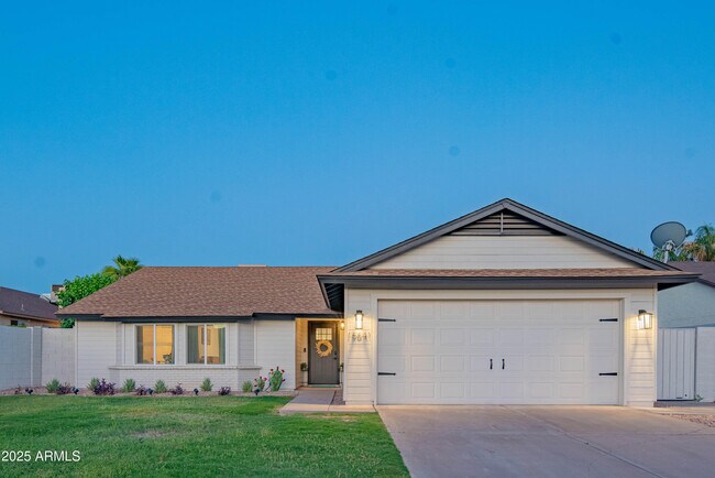 Photo - 15641 N 63rd St House