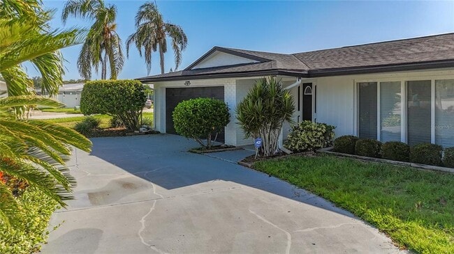 Building Photo - 1900 Sandpiper Dr Rental
