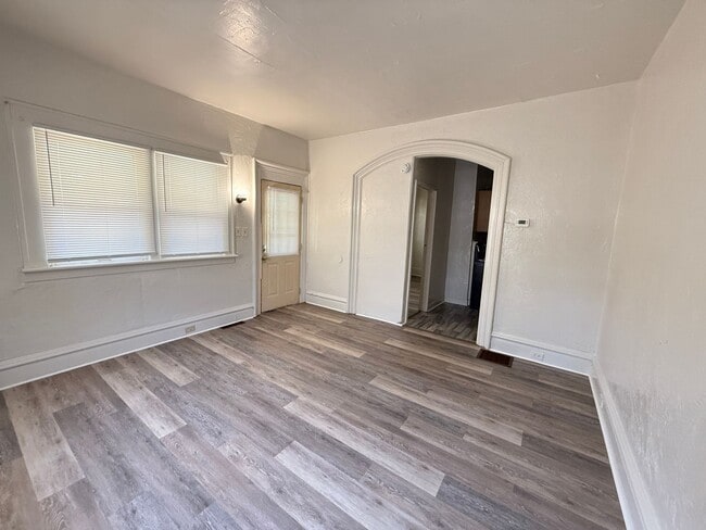 Photo - 313 W Ganson St Unit Apt #1