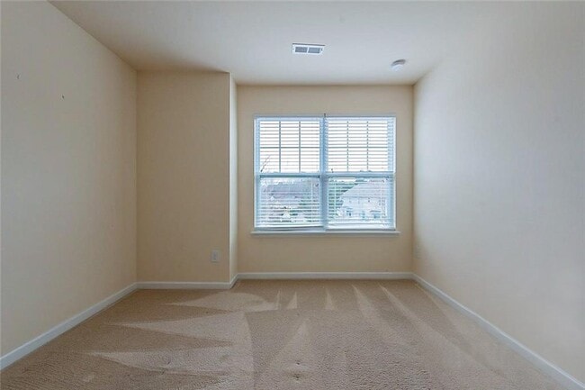 Photo - 311 Sandy Spring Ln