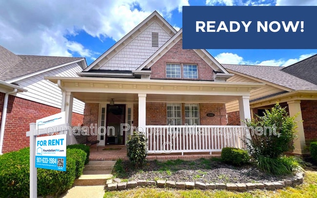 Building Photo - 1066 W Montebello Cir