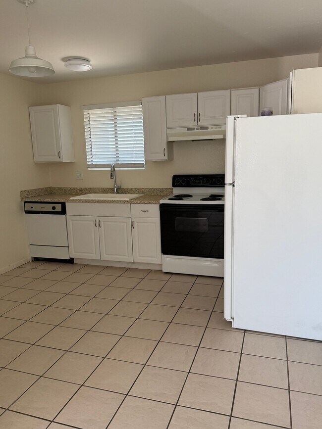 Photo - 1420 E Brown St Unidad C