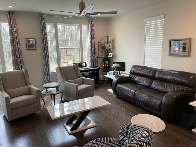 Photo - 1213 Bradburn Dr