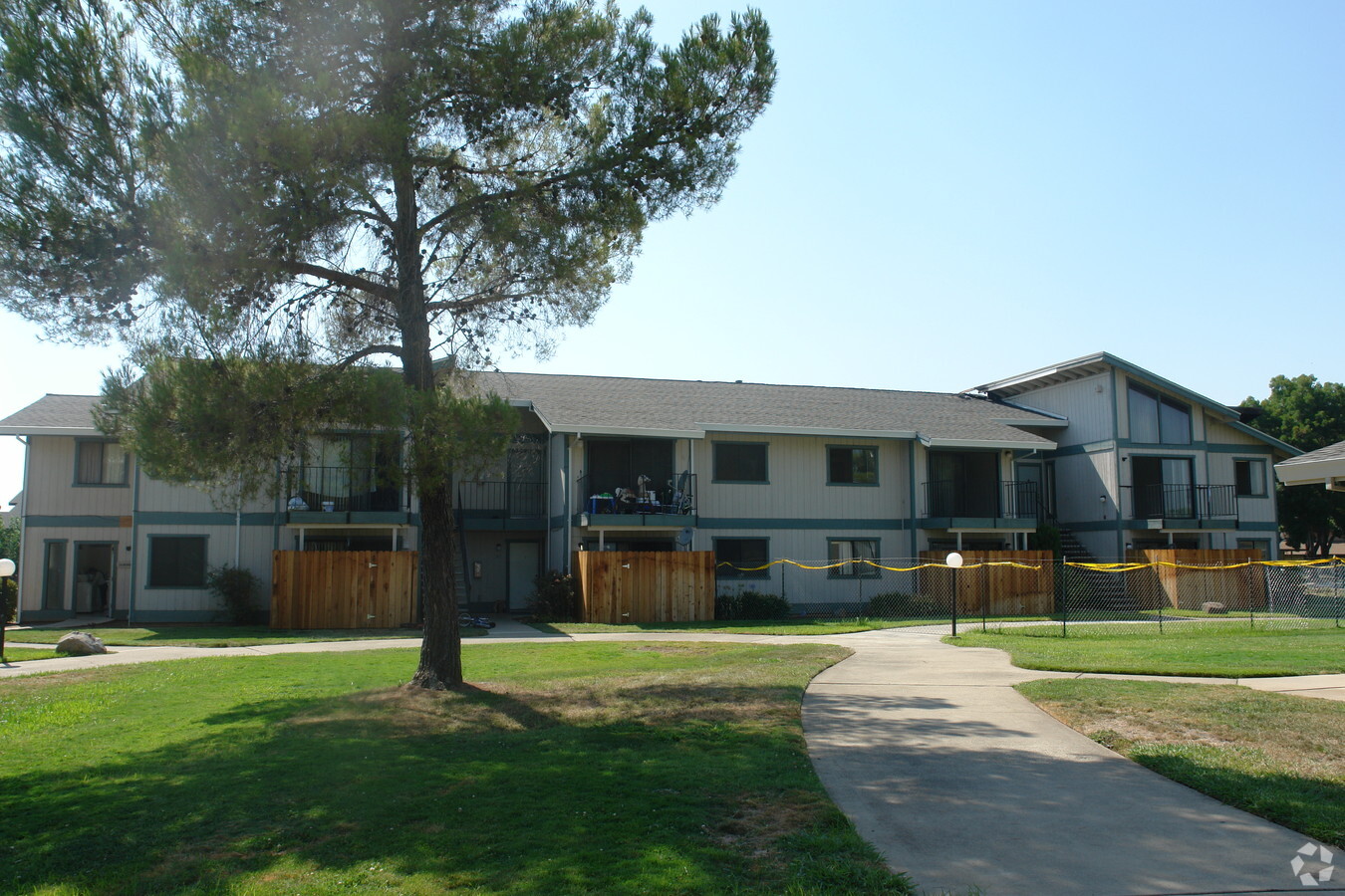 Valley Vista Apartments - Valley Vista Apartments