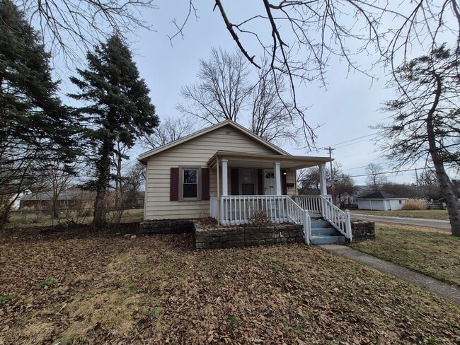 Building Photo - Charming 2-bedroom home!