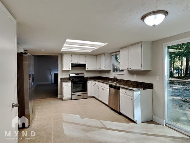 Photo - 255 Marcliff Ct