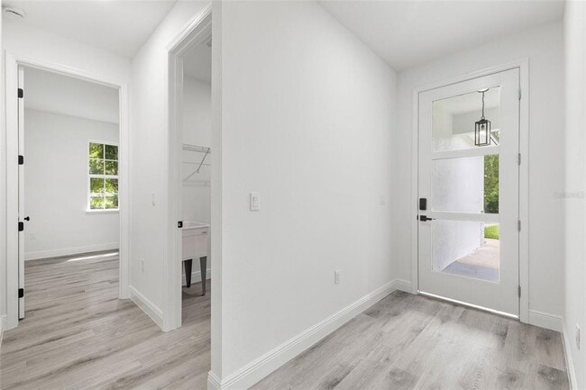 Photo - 1771 Roseberry Ln