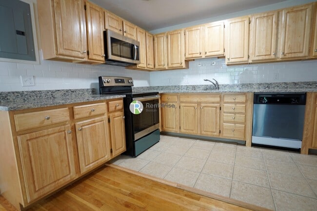 Photo - 110 Babcock St Unit 37