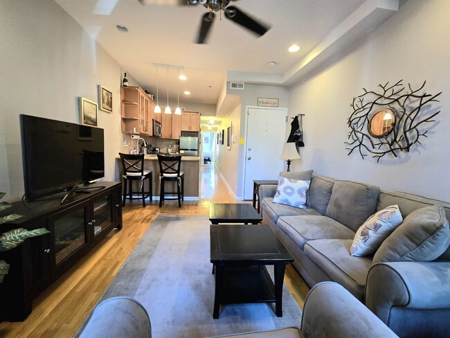 Photo - 123 Washington St Unidad 3L