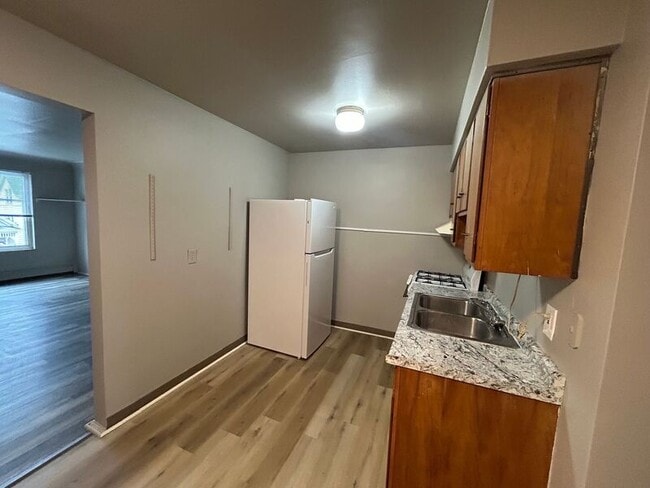 Photo - 325 Pike St Unit 325 Pike St #10