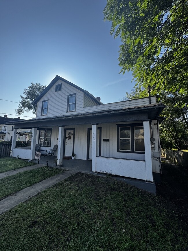 Building Photo - 740 Winchester Ave Rental