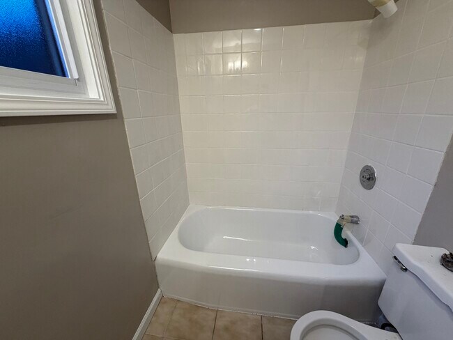 Photo - 1605 Monroe St Unit 1