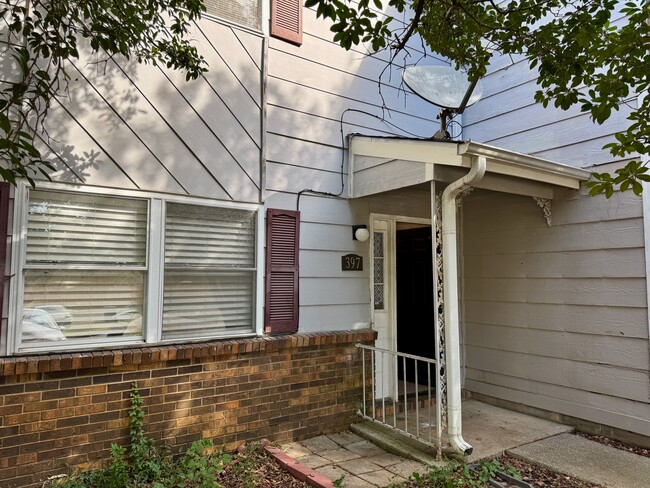 Photo - 397 Oakland Rd