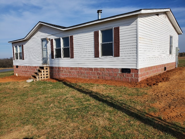 Photo - 4823 Drake Rd