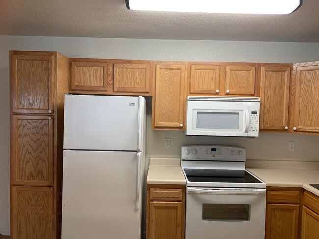 Photo - 20974 Homer Rd Unit A