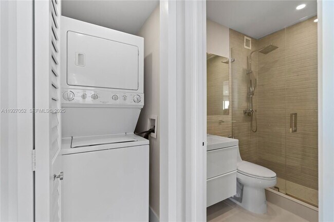 Photo - 2451 Brickell Ave