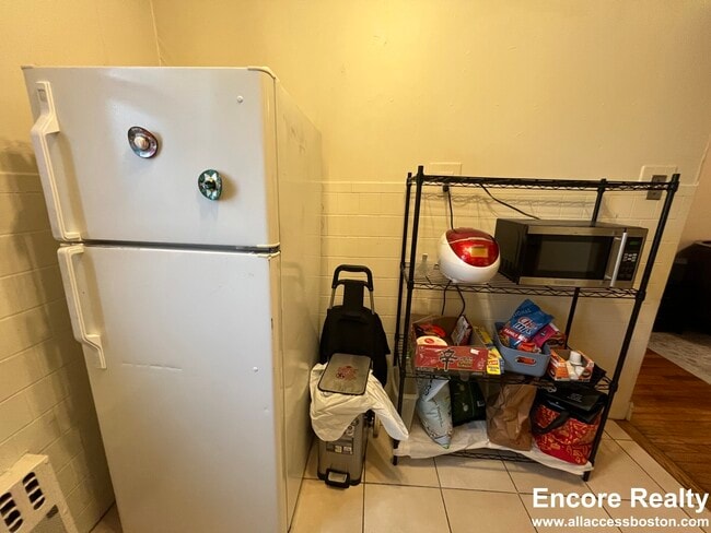 Photo - 126 Warren St Unidad 43