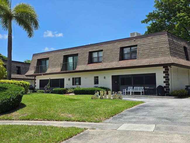 Photo - 9460 SW 61st Way