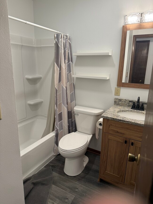 Photo - W170N11545 Armada Dr Unit Armada