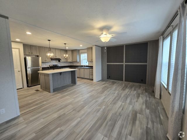 Building Photo - 11401 5th St NE Rental