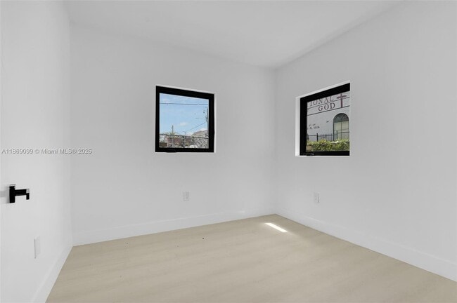 Photo - 1814 NW 2nd Ct Unit 2