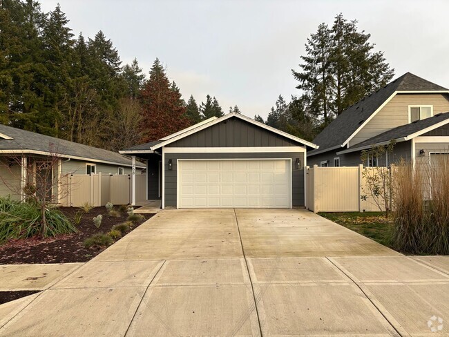 Building Photo - Single Level Home in McMinnville