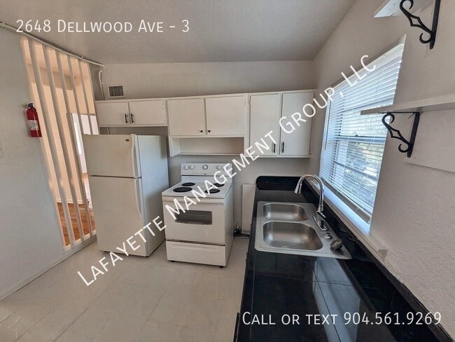 Building Photo - 2648 Dellwood Ave Unit 3