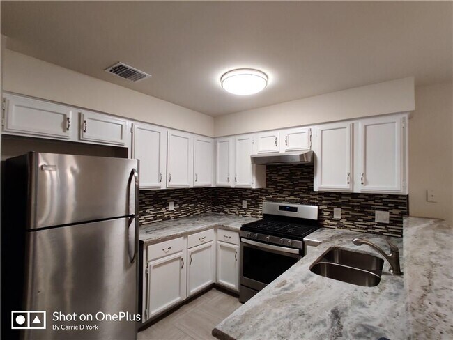 Photo - 12909 Margit Dr