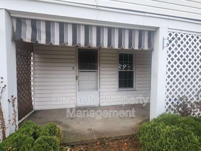 Photo - 5808 Curry Rd Unidad C