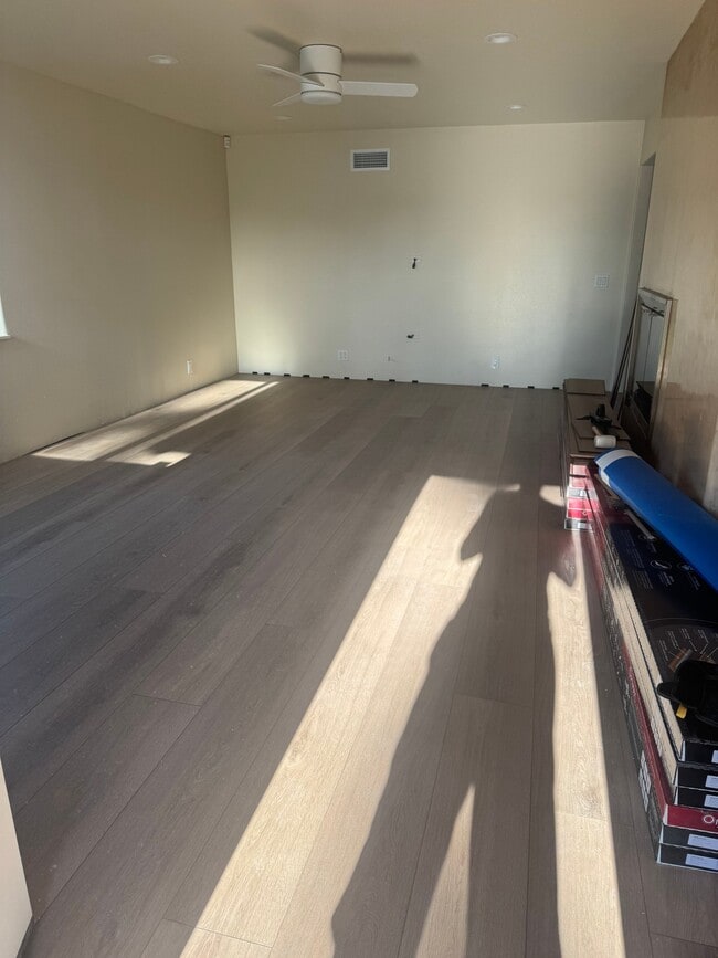 Photo - 2528 Bowdoin Pl