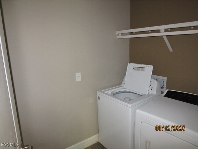 Building Photo - 14589 Laguna Dr Rental