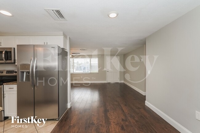 Photo - 3625 Galway Dr