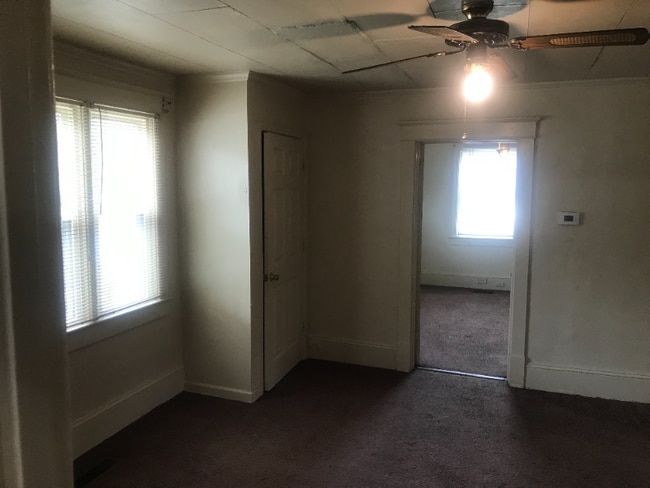 Photo - 1106 N George St