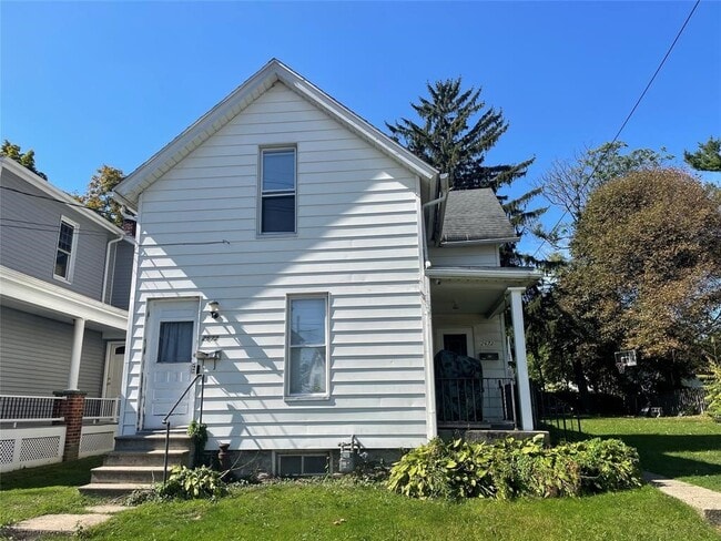Building Photo - 2672 Myrtle St