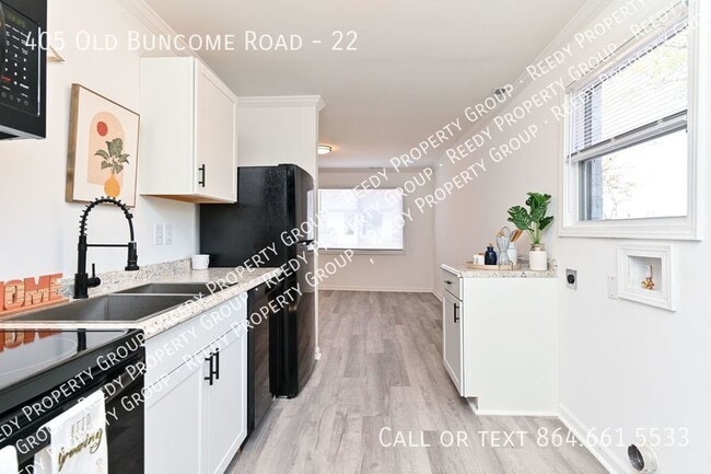 Building Photo - 405 Old Buncombe Rd Unit 22