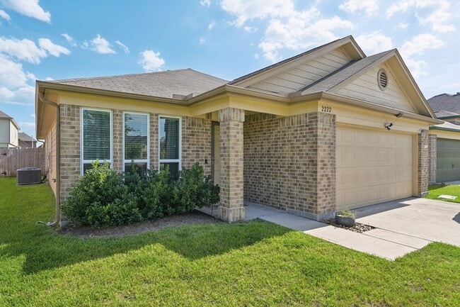 Photo - 2222 Mountain Quail Wy