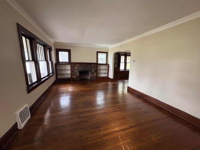 Photo - Spacious 3-Bedroom Home in West Akron with Appliances Included