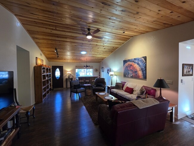 Photo - 7507 Tall Pine Dr