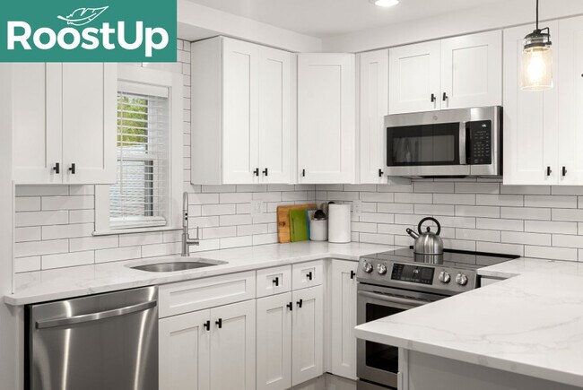 Photo - New RoostUp Furnished Private Bedroom with... Apartment