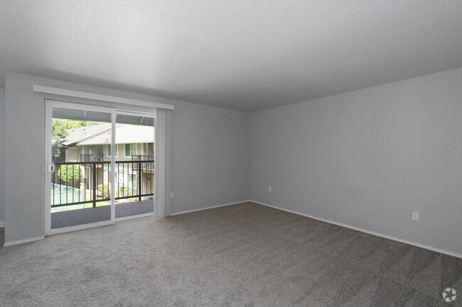 2BR, 1BA - 832SF - Living Room