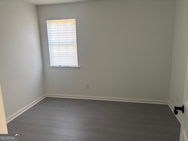300 Harcourt Pl