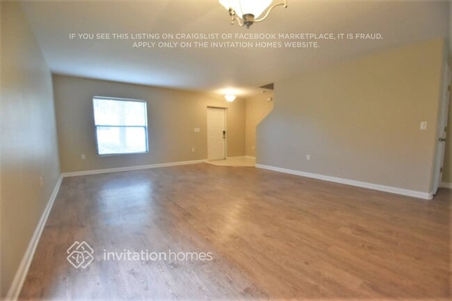 Photo - 710 Parnell Ave