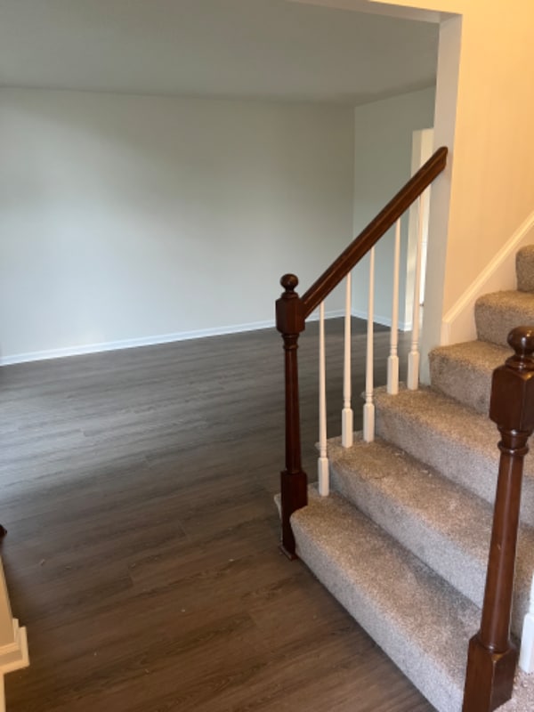 Photo - 2633 Pender Dr