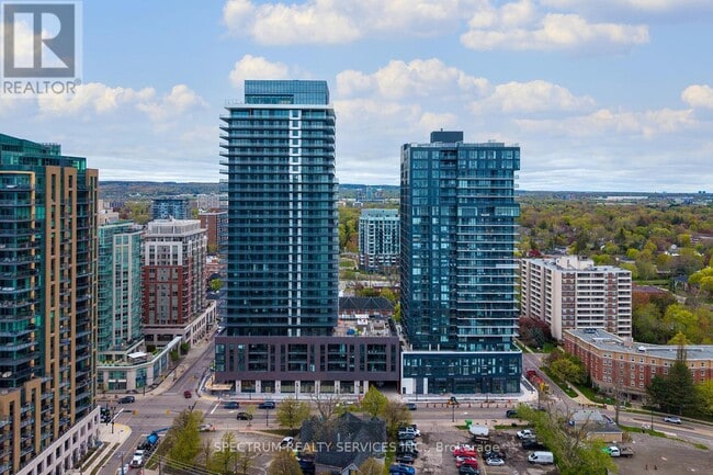 Photo - 2075 Lakeshore Rd. Unit 2004