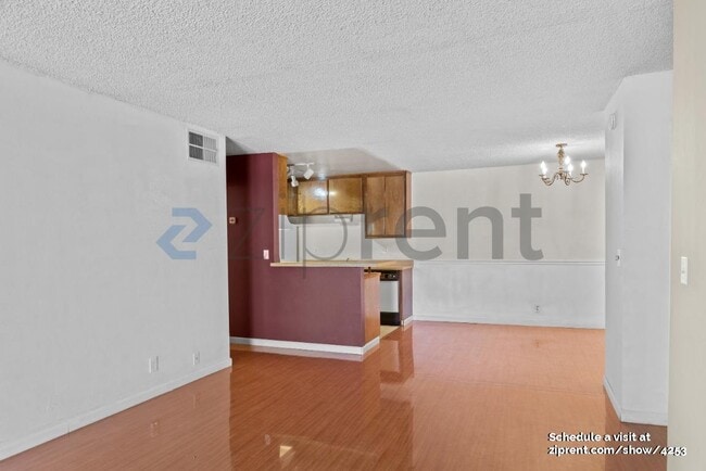 Photo - 247 N Capitol Ave