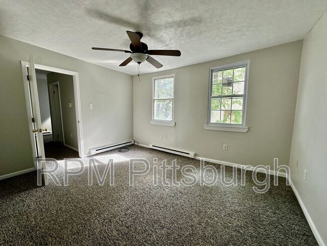 Photo - 2709 Josephine St