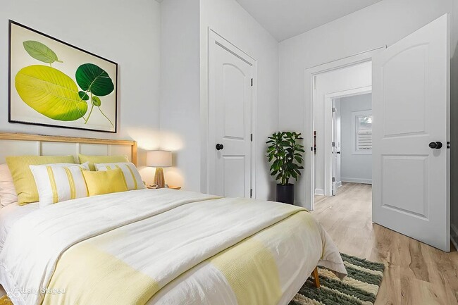 Photo - 1218 N Ewing St