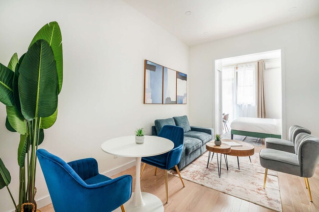 Photo - 319 E 14th St Unit ID1062735P