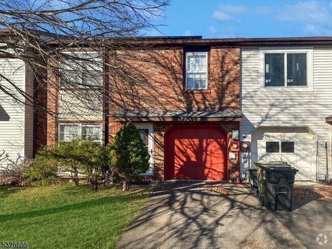 Building Photo - 52 Lenape Trail Rental